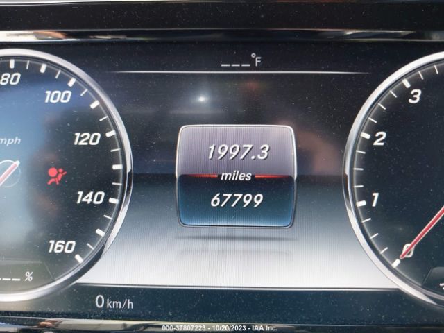 WDDUG8CB6FA118989 Mercedes-Benz S-class S 550