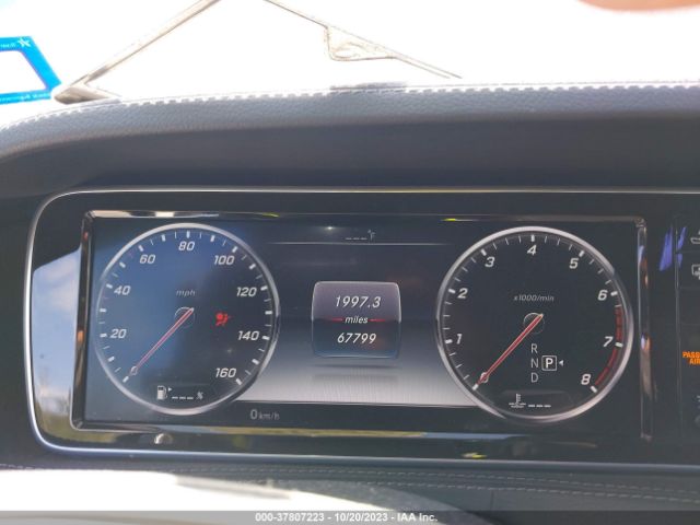 WDDUG8CB6FA118989 Mercedes-Benz S-class S 550