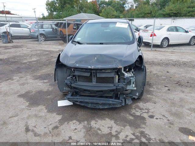 Chevrolet TRAX LS 2019 3GNCJKSB9KL384605 Image 13