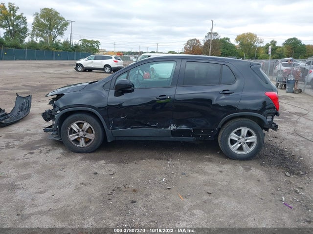 Chevrolet TRAX LS 2019 3GNCJKSB9KL384605 Image 15