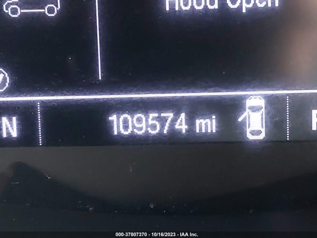 Chevrolet TRAX LS 2019 3GNCJKSB9KL384605 Image 16