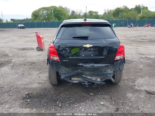 Chevrolet TRAX LS 2019 3GNCJKSB9KL384605 Image 17