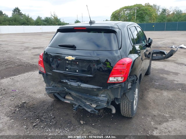 Chevrolet TRAX LS 2019 3GNCJKSB9KL384605 Image 4