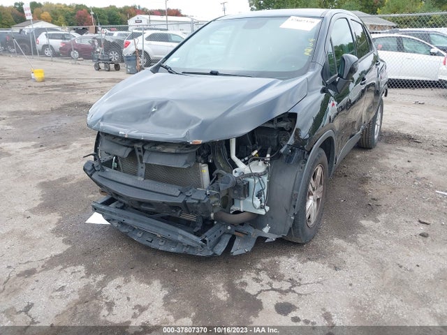 Chevrolet TRAX LS 2019 3GNCJKSB9KL384605 Image 6