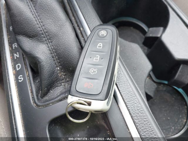 2017 FORD ESCAPE 1FMCU9J96HUA31563 Photo 10