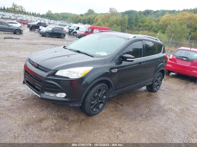 1FMCU9JX3FUC22417 Ford Escape Titanium