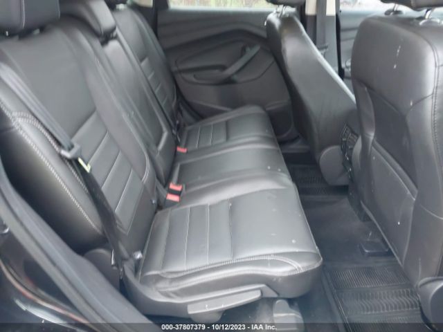 1FMCU9JX3FUC22417 Ford Escape Titanium