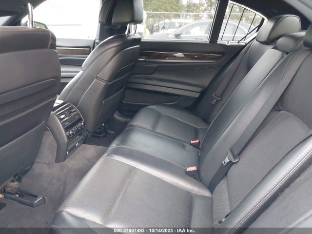 BMW 7 Series 750i Xdrive 2014 WBAYB6C5XED224929 Image 8