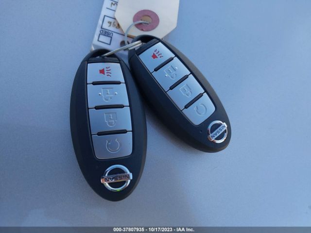 5N1AT3BA0MC741896 Nissan ROGUE SV