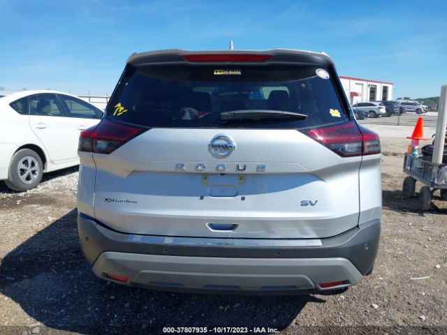 5N1AT3BA0MC741896 Nissan ROGUE SV