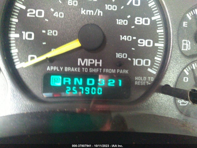 2001 CHEVROLET SILVERADO 1500 1GCEC14TX1Z232321 Photo 6