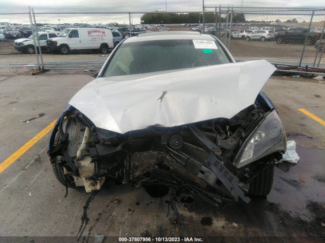 2011 HYUNDAI GENESIS 3.8 GRAND TOURING VIN: KMHHU6KH8BU043294