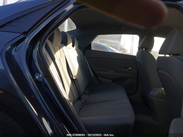 Hyundai ELANTRA SEL 2022 5NPLS4AGXNH072425 Image 8