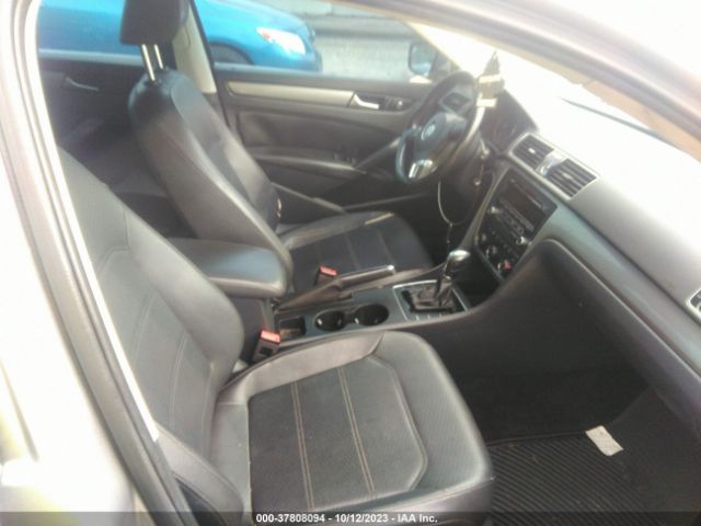1VWAS7A37EC046752 Volkswagen Passat 1.8t Wolfsburg Edition