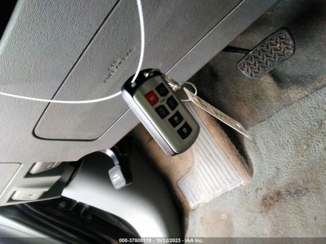 5TDYK3DC0ES434233 Toyota SIENNA XLE