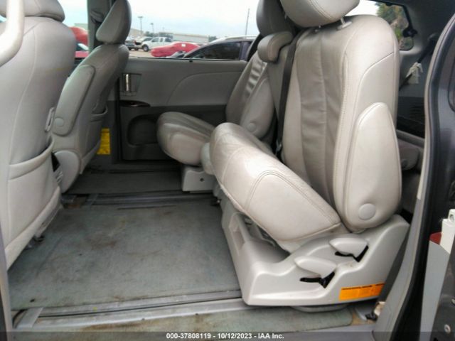 5TDYK3DC0ES434233 Toyota SIENNA XLE