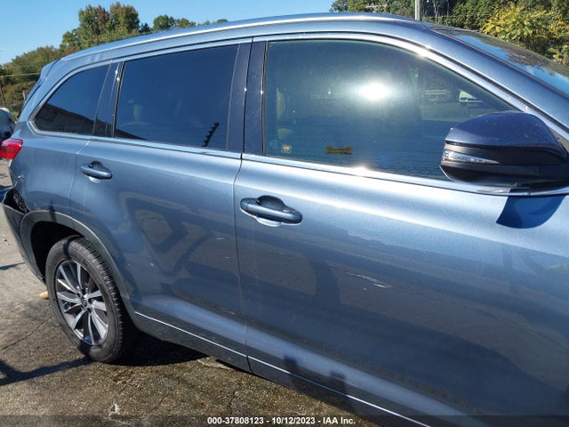 Toyota Highlander Xle/se 2017 5TDKZRFH5HS524737 Image 13