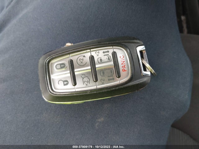 Chrysler Pacifica Touring 2020 2C4RC1FG2LR251847 Image 11