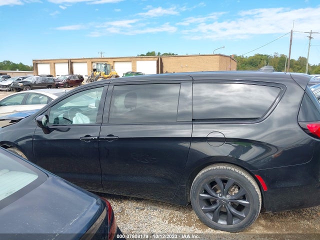 Chrysler Pacifica Touring 2020 2C4RC1FG2LR251847 Image 14