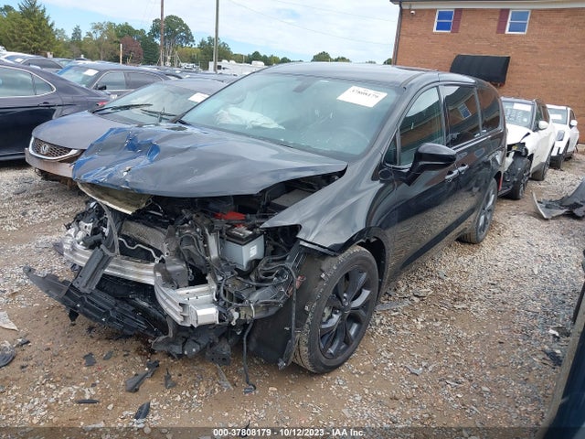 Chrysler Pacifica Touring 2020 2C4RC1FG2LR251847 Image 2