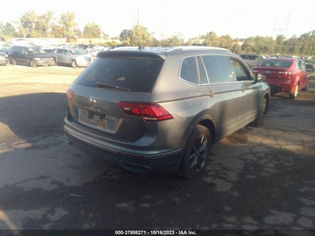 3VV3B7AX8NM043034 Volkswagen Tiguan 2.0t Se