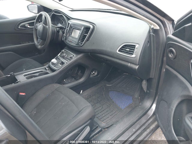 Chrysler 200 Limited 2016 1C3CCCAB8GN147853 Image 5