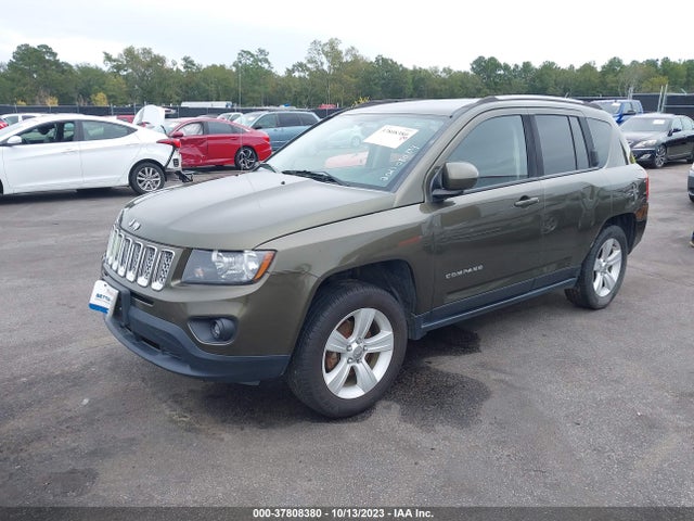 Jeep Compass Latitude 2015 1C4NJCEB9FD400350 Image 2