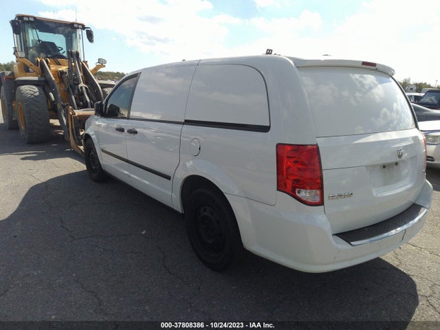 RAM Cargo Van Tradesman 2015 2C4JRGAG8FR581471 Image 3