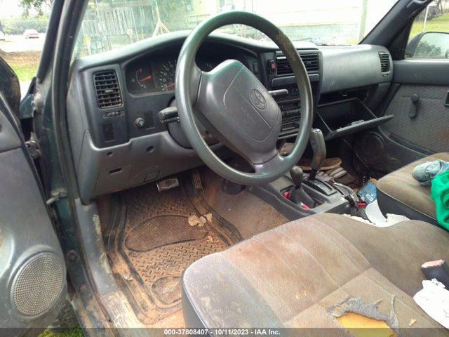 1996 TOYOTA TACOMA 4TAWN72N5TZ166233 Photo 4