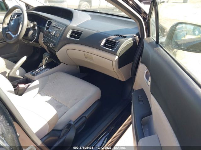 19XFB2F51FE207239 Honda Civic Sedan Lx