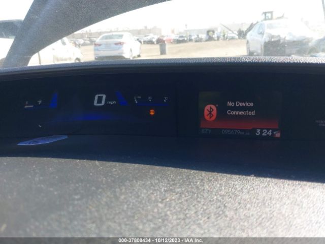 19XFB2F51FE207239 Honda Civic Sedan Lx