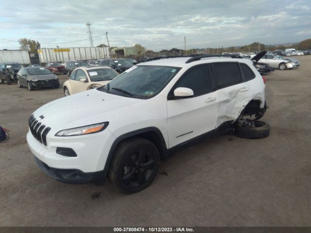 1C4PJMCB7GW203166 Jeep Cherokee Altitude