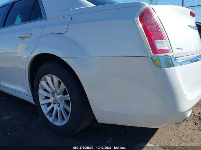 2012 CHRYSLER 300 VIN: 2C3CCAAG2CH273368