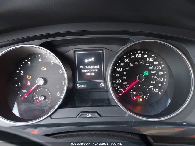 2018 VOLKSWAGEN TIGUAN S VIN: 3VV0B7AX2JM066368