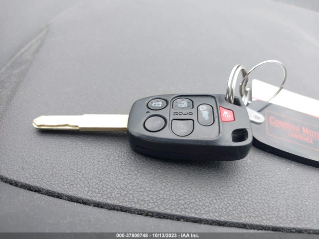 2011 HONDA ODYSSEY EX-L VIN: 5FNRL5H60BB071059