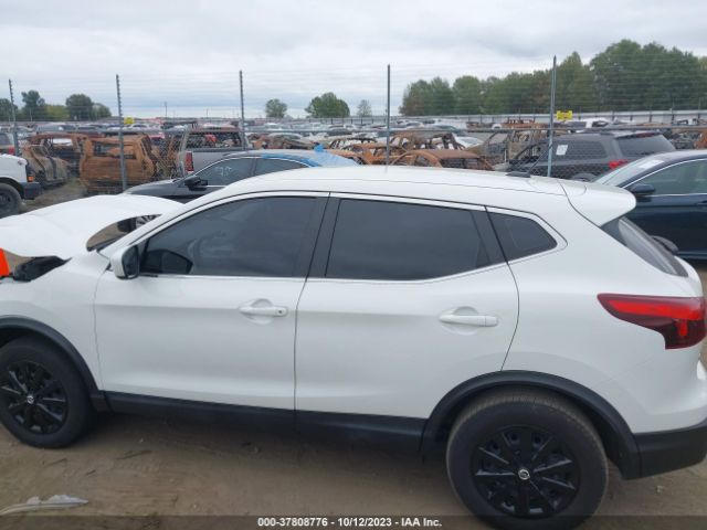 JN1BJ1CP9KW231504 Nissan Rogue Sport S