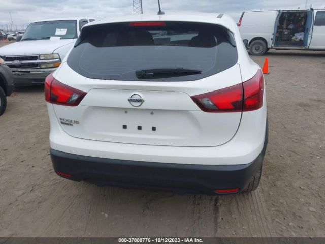 JN1BJ1CP9KW231504 Nissan Rogue Sport S