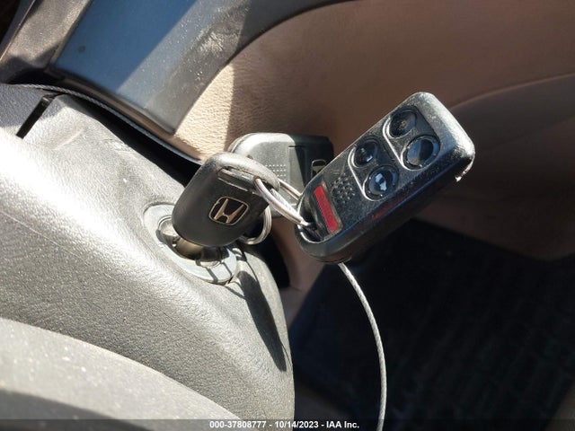 2006 HONDA ODYSSEY EX-L VIN: 5FNRL38766B012715