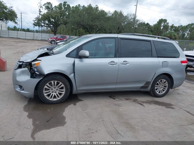 2011 TOYOTA SIENNA XLE AAS/XLE/LTD VIN: 5TDYK3DC3BS062947