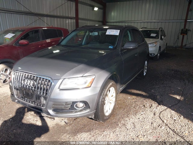 WA1LFAFP9EA115472 Audi Q5 Premium Plus