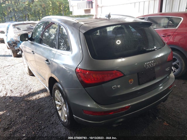 WA1LFAFP9EA115472 Audi Q5 Premium Plus