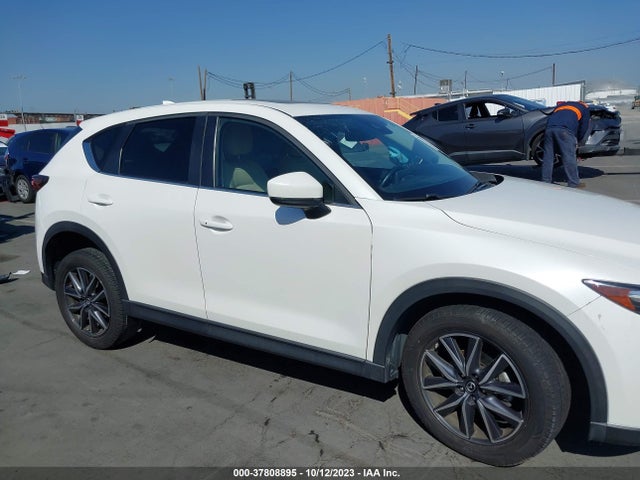 Mazda Cx-5 Touring 2018 JM3KFACMXJ1359080 Image 13
