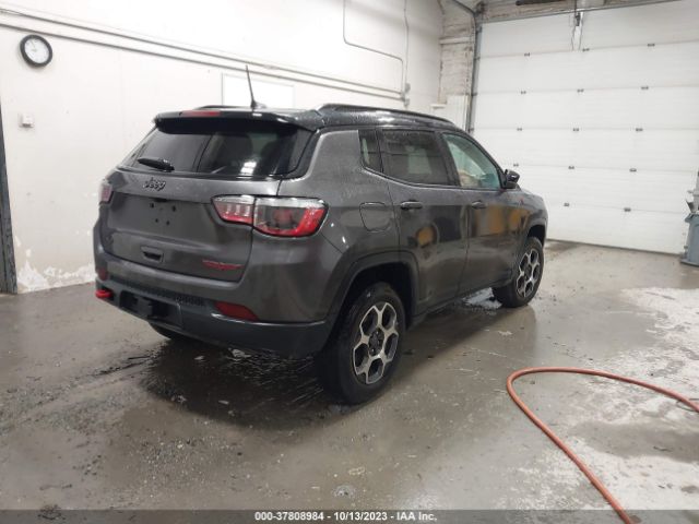 3C4NJDDB6NT227239 Jeep Compass Trailhawk