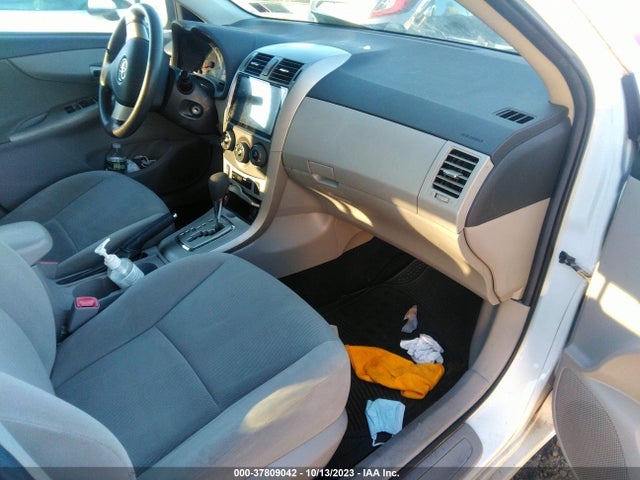2011 TOYOTA COROLLA L/LE/S VIN: 2T1BU4EE0BC728032
