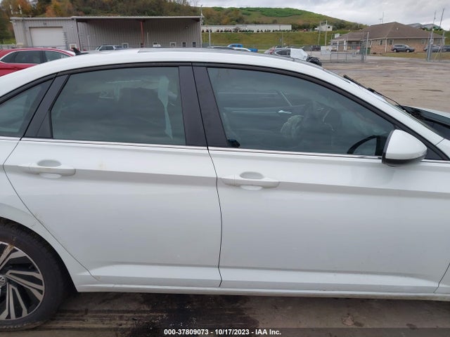 2021 VOLKSWAGEN JETTA 1.4T SEL VIN: 3VWE57BU0MM056861