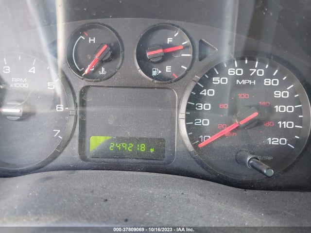 2006 FORD FREESTYLE SE VIN: 1FMZK01176GA47160