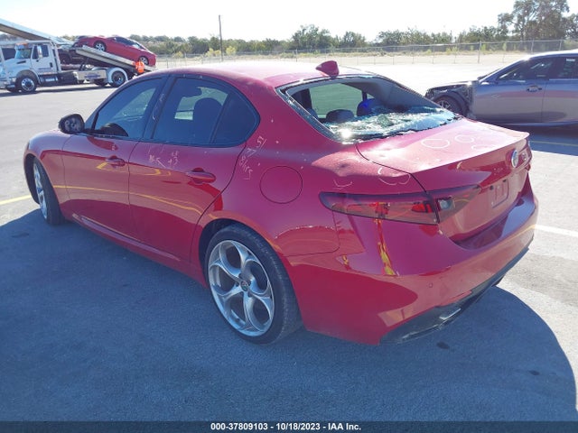 ZARFAMBN2K7601269 Alfa Romeo Giulia Ti Sport Rwd