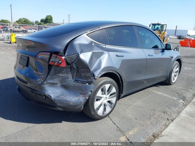 2023 TESLA MODEL Y 7SAYGDEE7PA039285 Photo 3