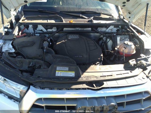 WA1BNAFYXK2070152 Audi Q5 Premium Plus