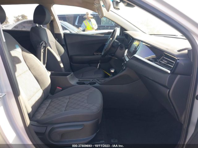 2020 KIA NIRO KNDCB3LC3L5375385 Photo 4